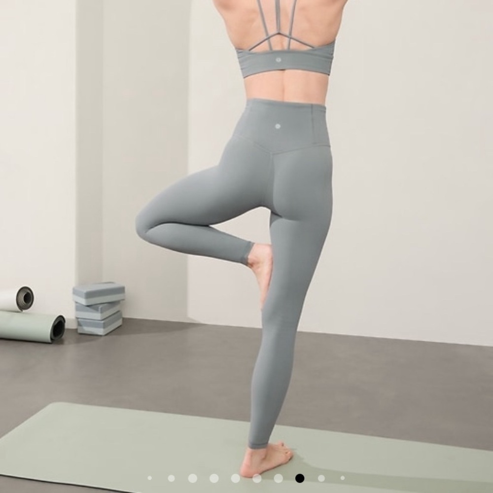 Athleta Ultra High Rise Elation Tights Leggings Storm Cloud Small Petite 25 inch